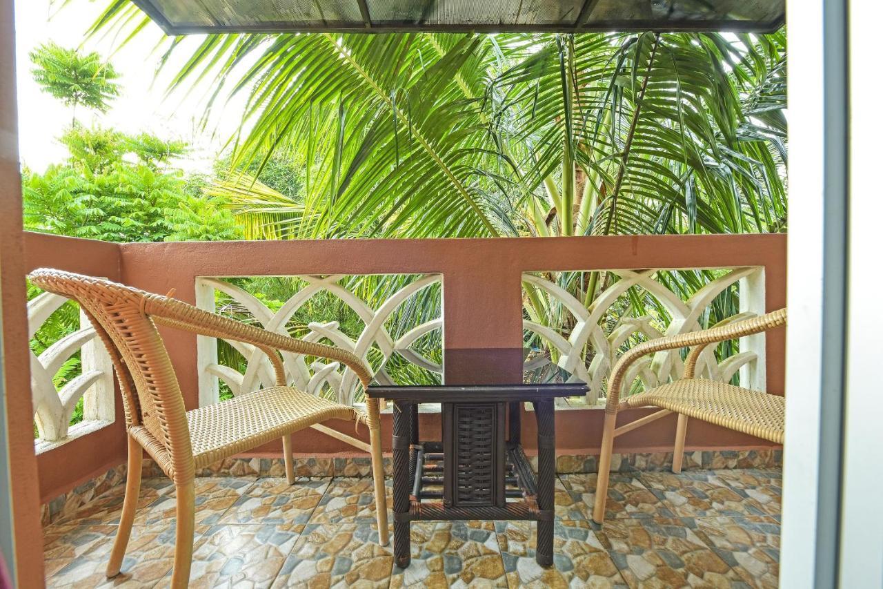 Oyo 90642 Twin Mutiara Chalet & Homestay Jeli Kültér fotó