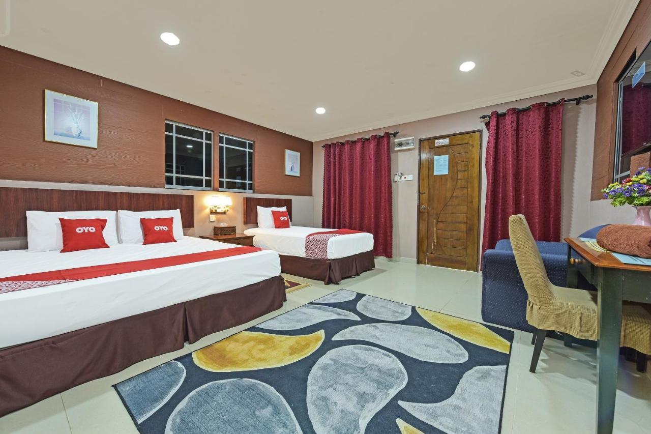 Oyo 90642 Twin Mutiara Chalet & Homestay Jeli Kültér fotó
