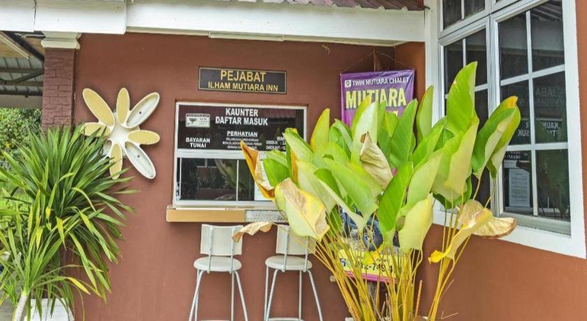 Oyo 90642 Twin Mutiara Chalet & Homestay Jeli Kültér fotó